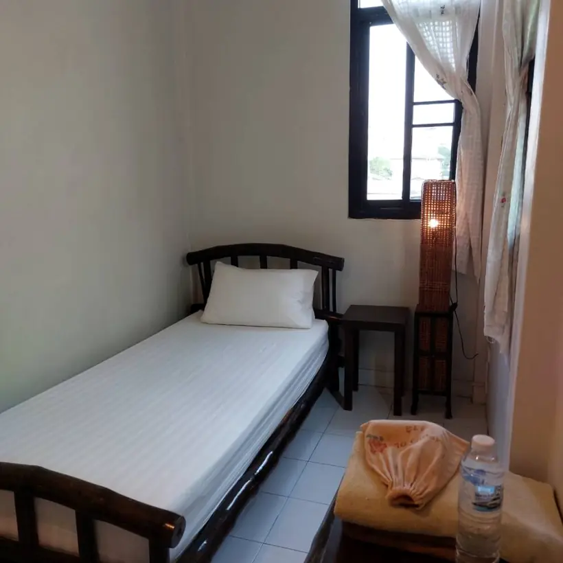 Fanned Single at Lamphu House Bangkok